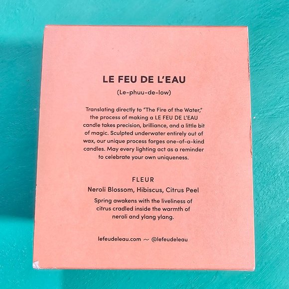 🏷️NEW Le Feu De L'eau Scented Candle - Fleur (Floral) - Picture 5 of 10